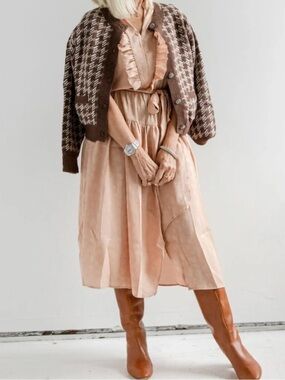 Current air Ruffled Tie-Waist Midi Dress
